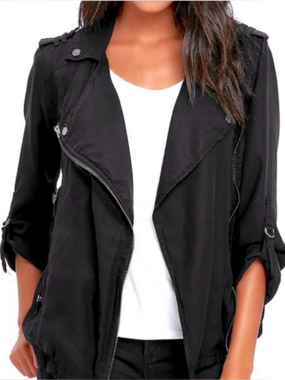 BLANKNYC Tencel Moto Jacket
Size XS Lightweight Zip Up Cropped Utility